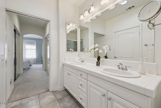 1740 TANAGER Street 2-303, Ventura, CA 93003