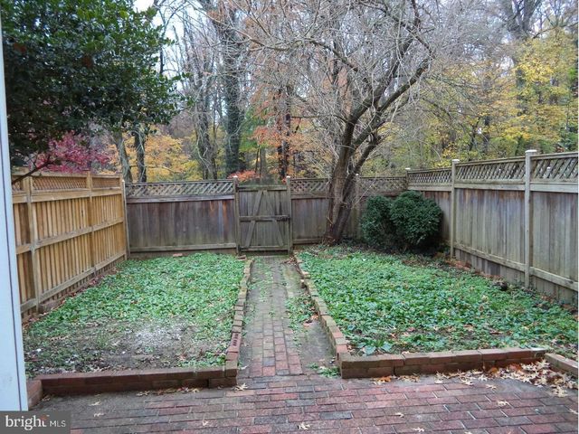 7027 ALICENT PL, Mclean, VA 22101