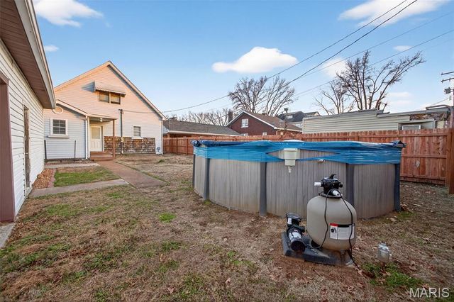 105 S 4th Street, Dupo, IL 62239