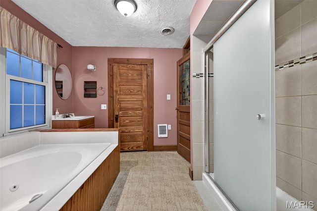 105 S 4th Street, Dupo, IL 62239