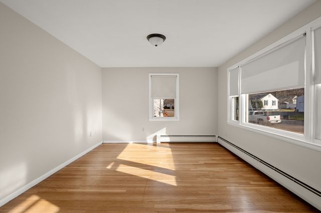 42 Beresford St, Lawrence, MA 01843