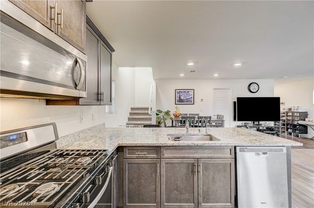 2238 Cosgrove Street, Las Vegas, NV 89115