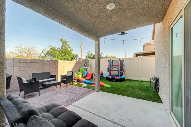 2238 Cosgrove Street, Las Vegas, NV 89115