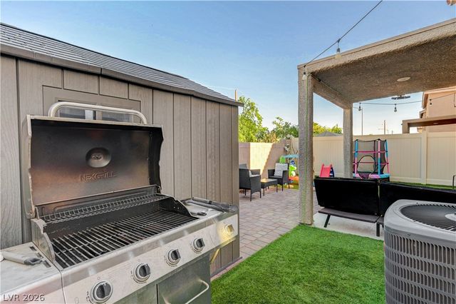 2238 Cosgrove Street, Las Vegas, NV 89115