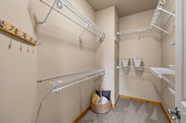 2546 NW 22nd Street, Redmond, OR 97756