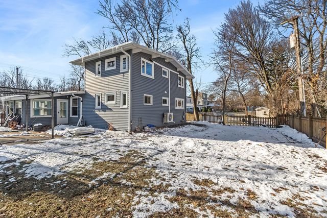 537 County Line Road, Highland Park, IL 60035