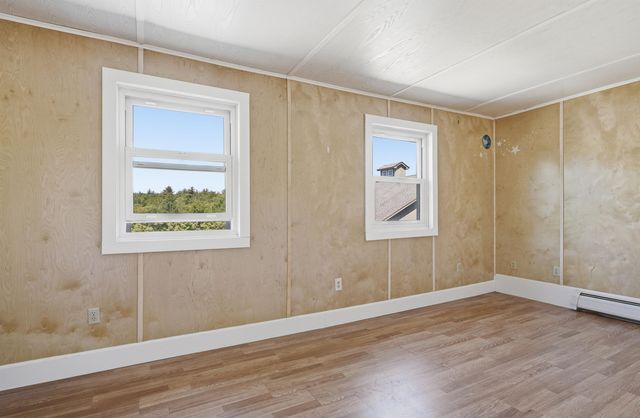 300 Robbins Road, Rindge, NH 03461