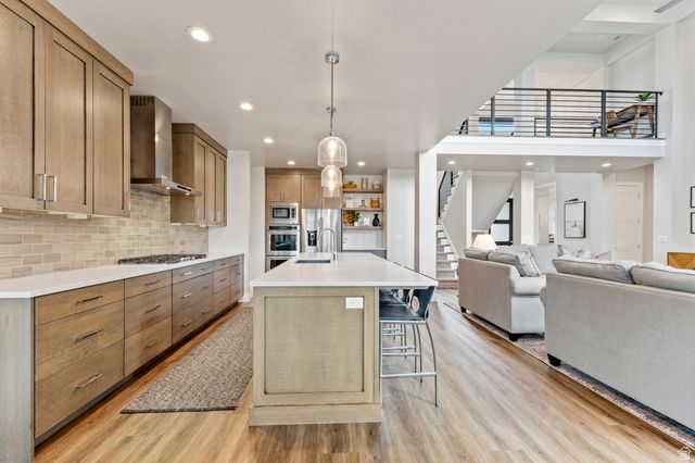 91 N MORNING MIST LN, Kaysville, UT 84037