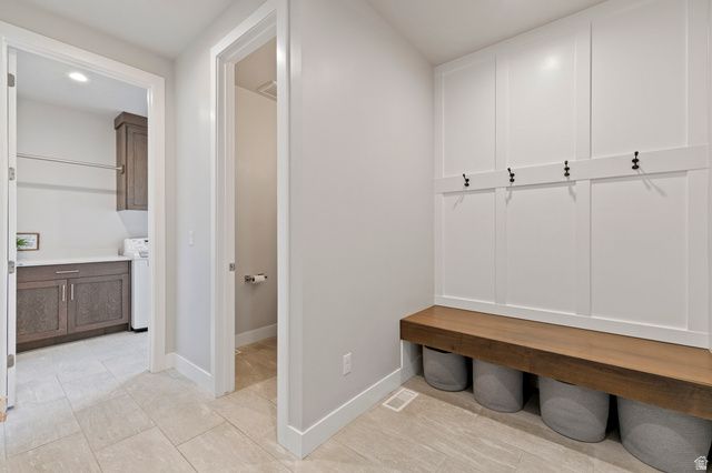91 N MORNING MIST LN, Kaysville, UT 84037