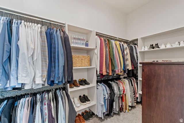 91 N MORNING MIST LN, Kaysville, UT 84037