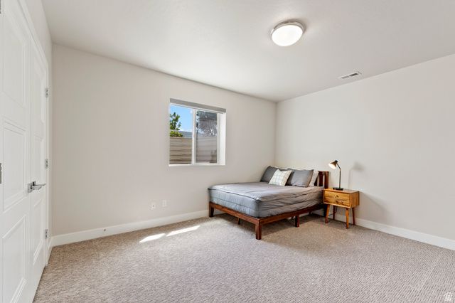 91 N MORNING MIST LN, Kaysville, UT 84037