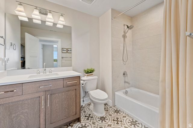 91 N MORNING MIST LN, Kaysville, UT 84037