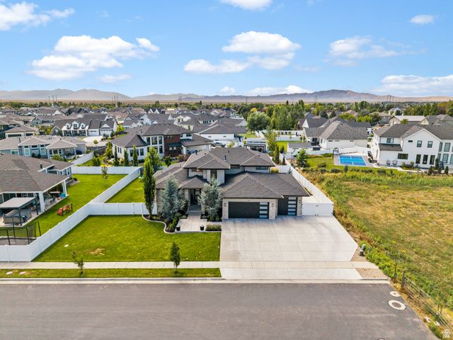 91 N MORNING MIST LN, Kaysville, UT 84037