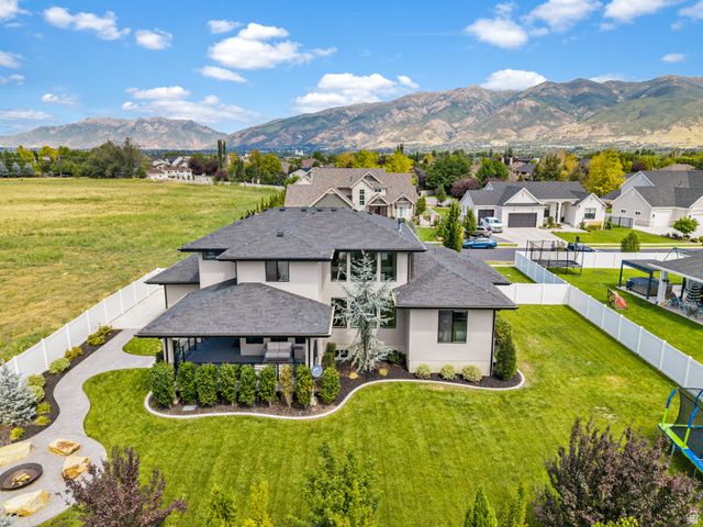 91 N MORNING MIST LN, Kaysville, UT 84037