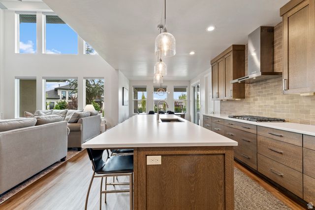 91 N MORNING MIST LN, Kaysville, UT 84037