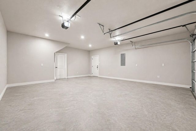 15388 Sandtrap Drive, Waller, TX 77484