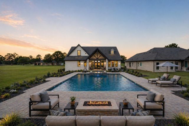 15388 Sandtrap Drive, Waller, TX 77484