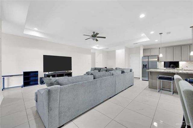 3604 E Bali Drive, Edinburg, TX 78542