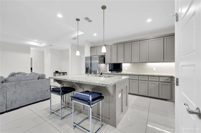 3604 E Bali Drive, Edinburg, TX 78542