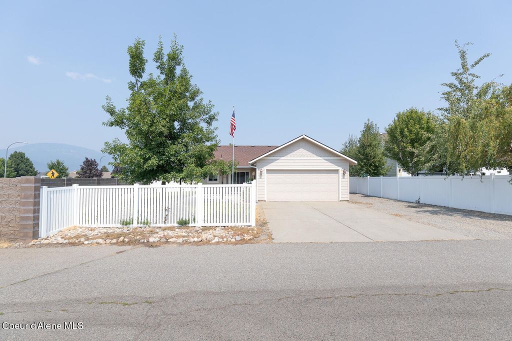 6758 W Majestic AVE, Rathdrum, ID 83858 photo 3