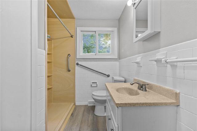 85 Canario Drive, Warren, RI 02885