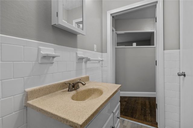 85 Canario Drive, Warren, RI 02885