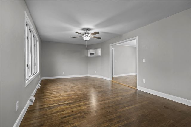 85 Canario Drive, Warren, RI 02885