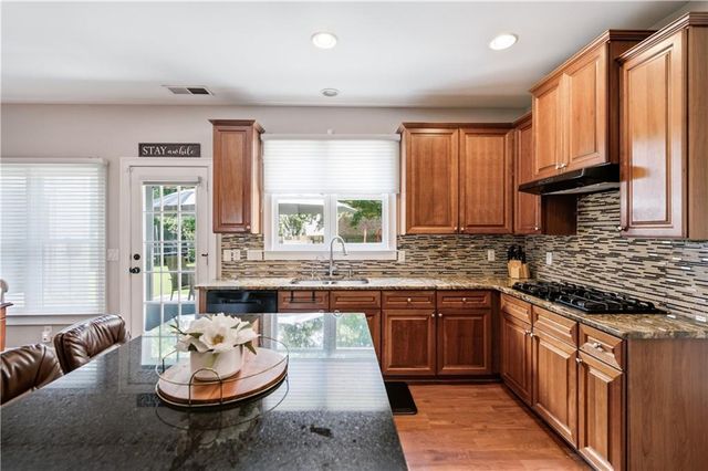 4134 Oberon Drive SE, Smyrna, GA 30080
