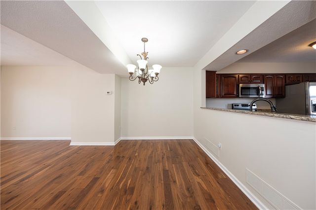 305 Berrington Ct, Bethel Park, PA 15102