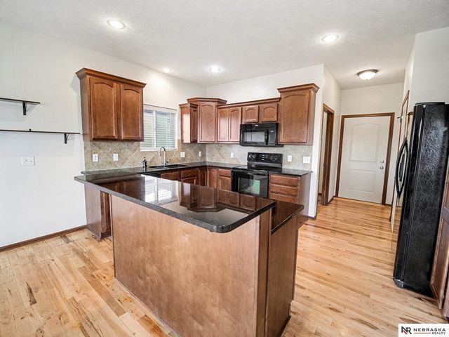 7140 Countryview Road, Lincoln, NE 68516