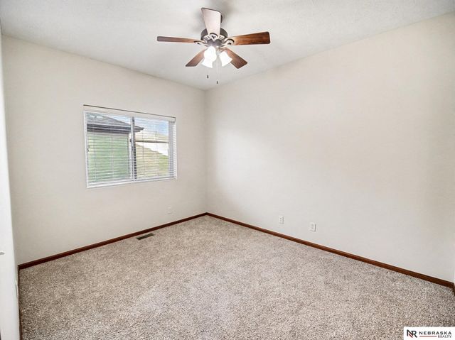 7140 Countryview Road, Lincoln, NE 68516