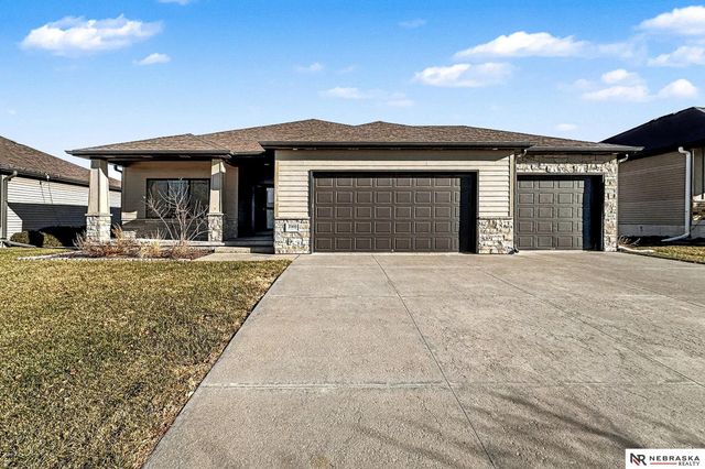 7140 Countryview Road, Lincoln, NE 68516