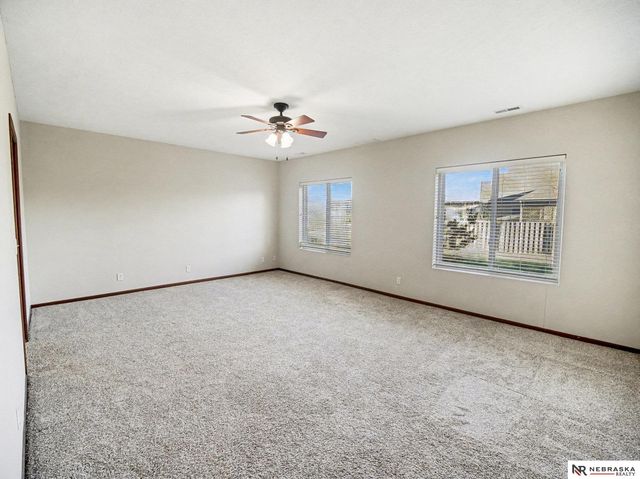 7140 Countryview Road, Lincoln, NE 68516