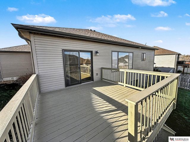 7140 Countryview Road, Lincoln, NE 68516