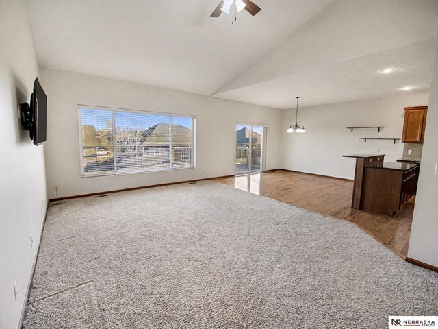 7140 Countryview Road, Lincoln, NE 68516