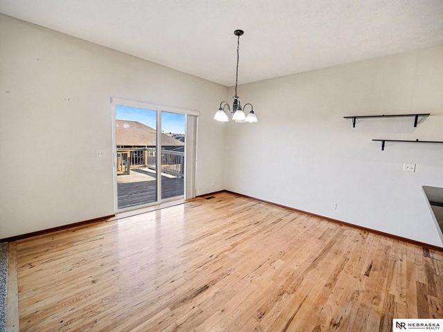 7140 Countryview Road, Lincoln, NE 68516