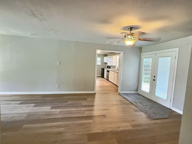 111 Doris Drive, Denison, TX 75021