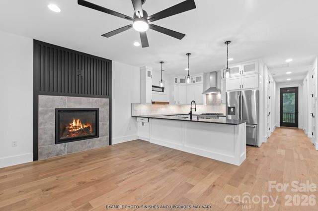 165 Martha Avenue 1, Hendersonville, NC 28792
