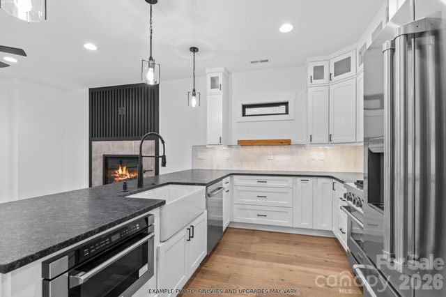 165 Martha Avenue 1, Hendersonville, NC 28792