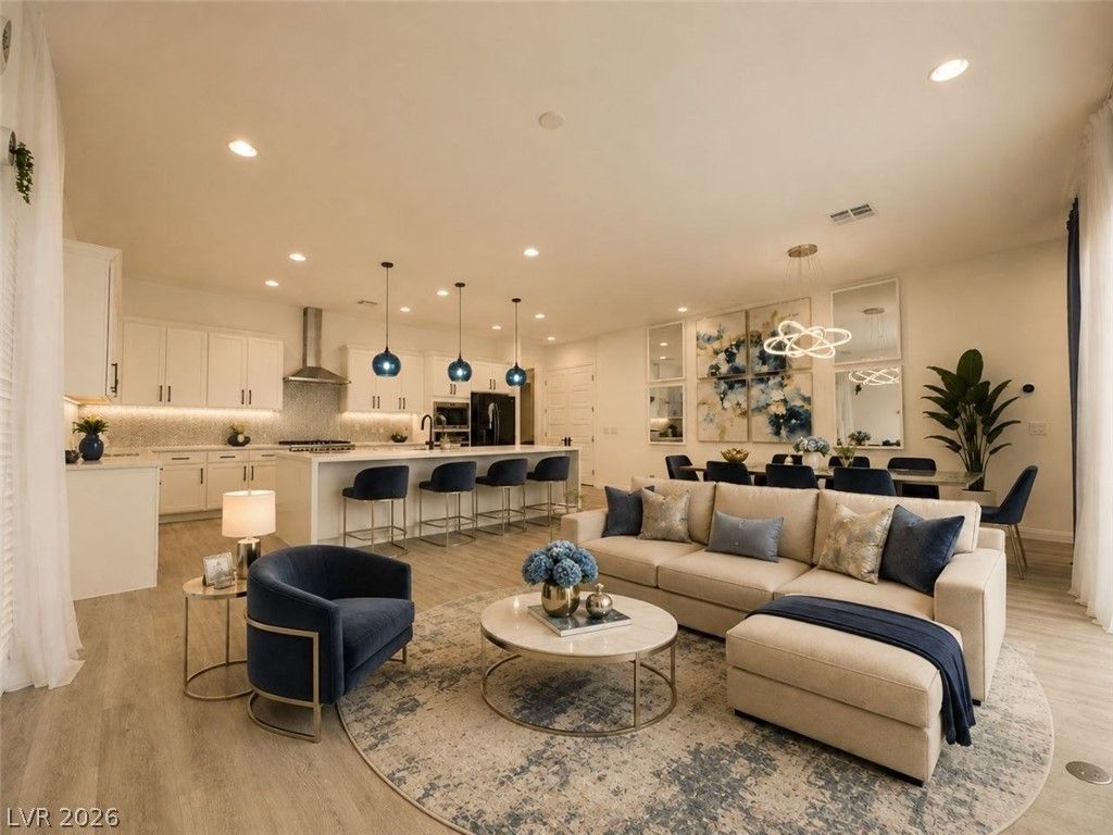 7562 Desert Rhyolite Street, Las Vegas, NV 89113