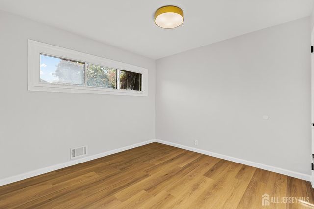 435 Warfield Road, North Plainfield, NJ 07063