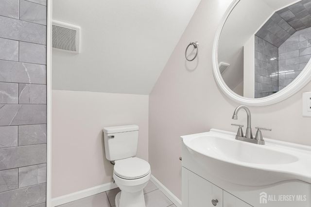 435 Warfield Road, North Plainfield, NJ 07063