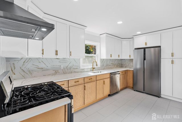 435 Warfield Road, North Plainfield, NJ 07063