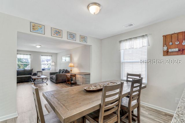 107 Palmetto Breeze Cir, Beaufort, SC 29907