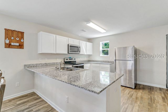 107 Palmetto Breeze Cir, Beaufort, SC 29907