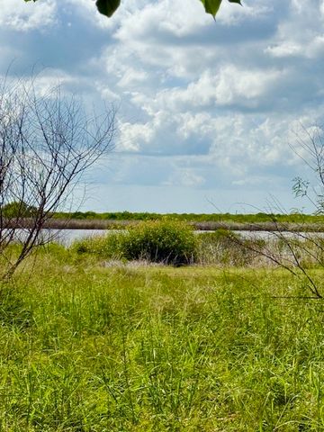 6855 N Highway 35 Hwy N, Rockport, TX 78382