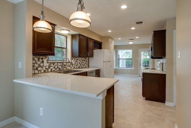 333 Parkway Boulevard, Coppell, TX 75019