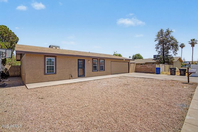 1518 E Flossmoor Avenue, Mesa, AZ 85204