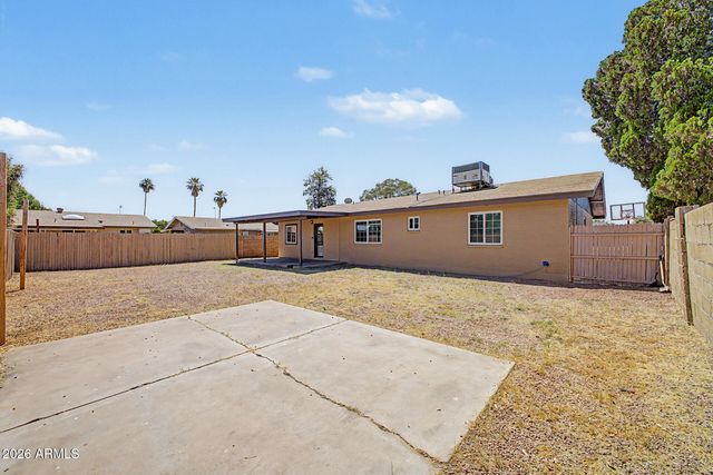 1518 E Flossmoor Avenue, Mesa, AZ 85204