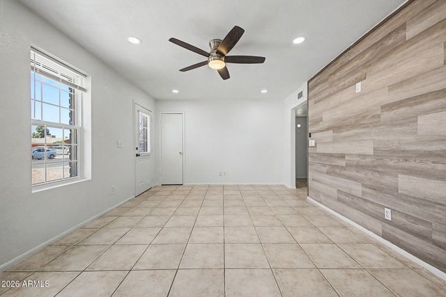 1518 E Flossmoor Avenue, Mesa, AZ 85204